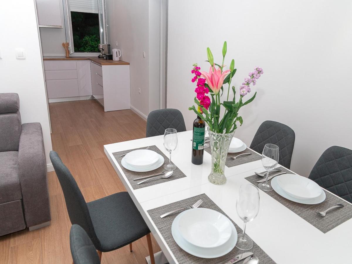 Apartment Matea Mokošica Esterno foto